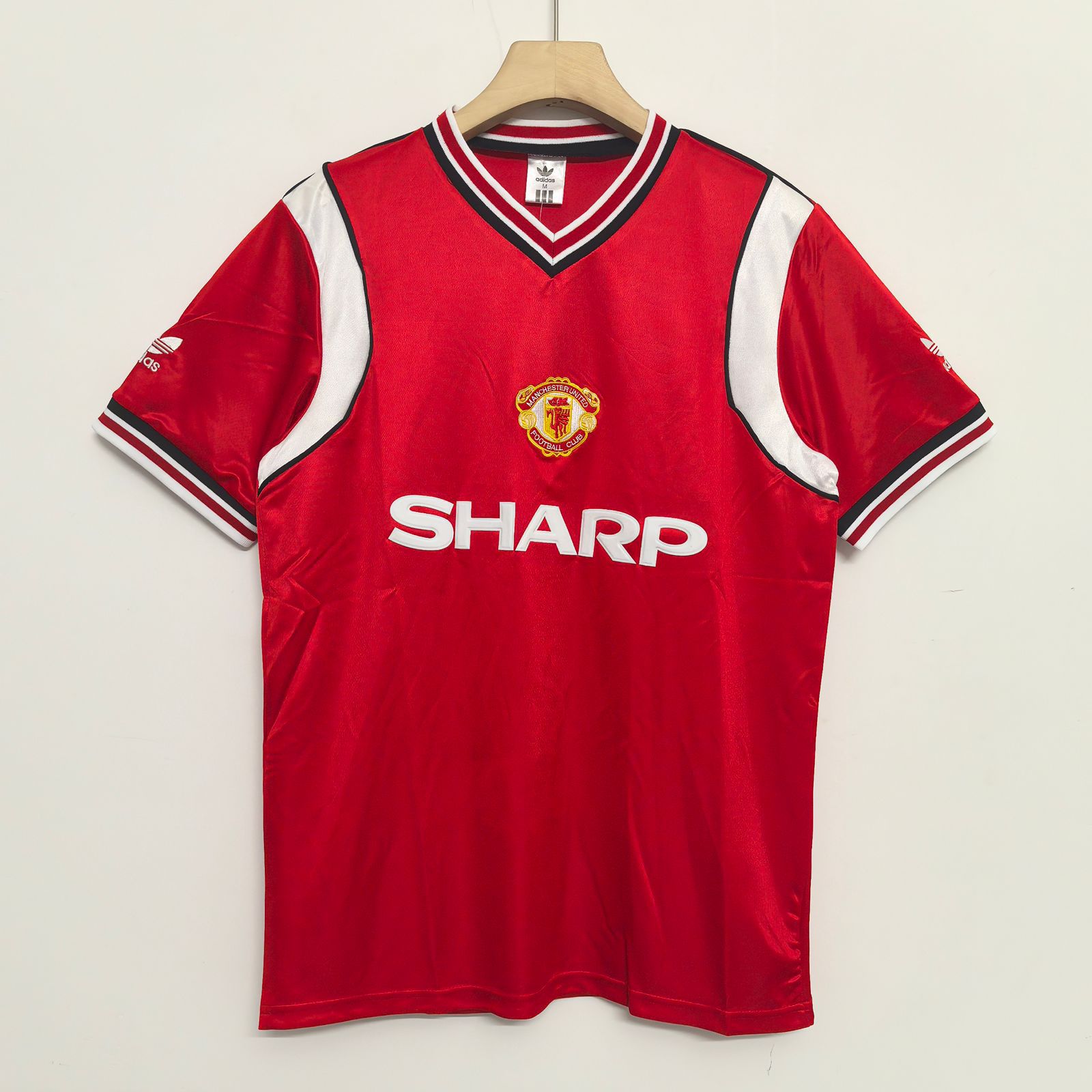 Manchester United Home 1984-86 Season Retro Jersey