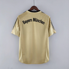 Bayern Munich 2004/05 Away Retro Jersey