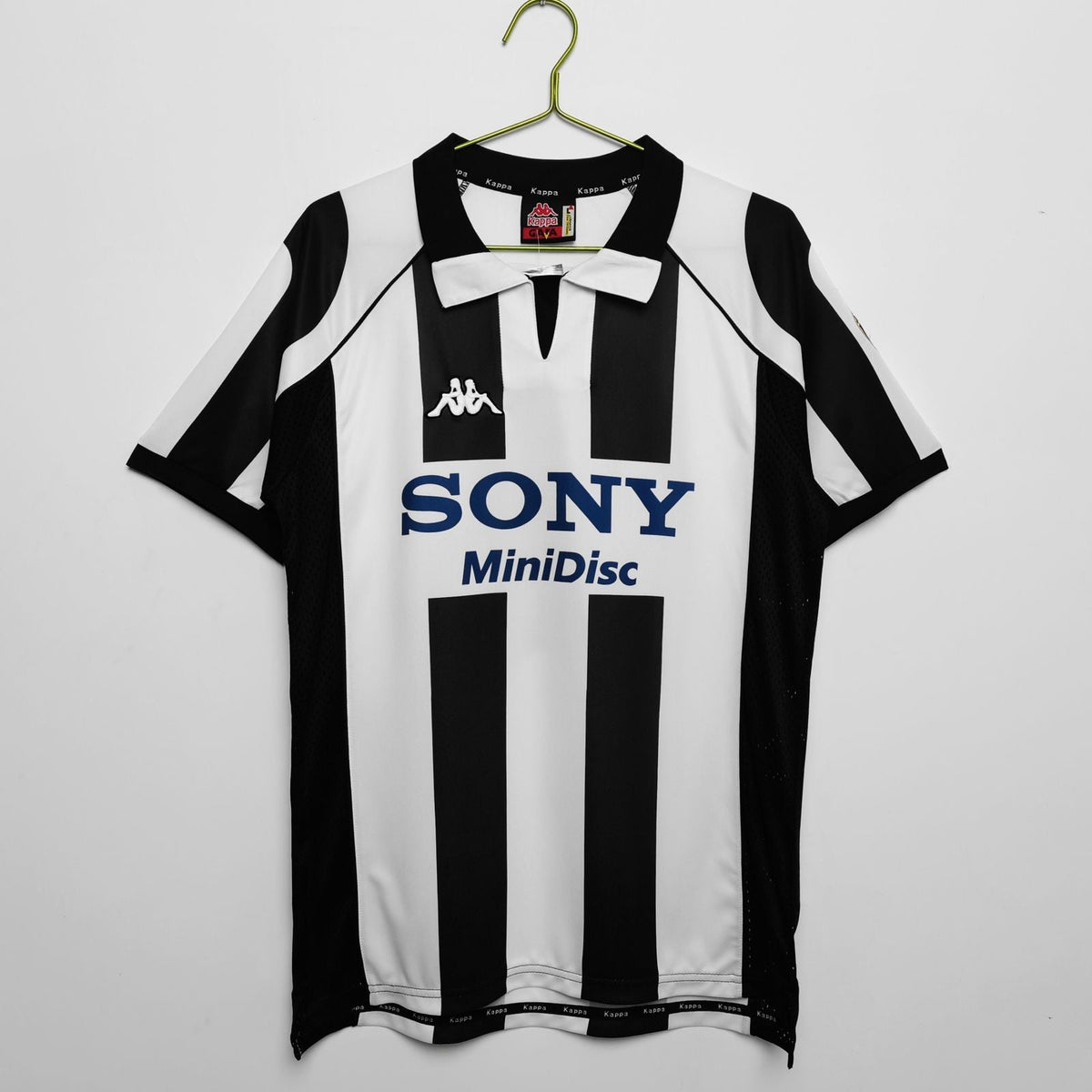 Juventus 1997-98 Home Retro Jersey