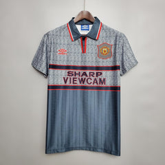 Manchester United 1995-96 Away Retro Jersey