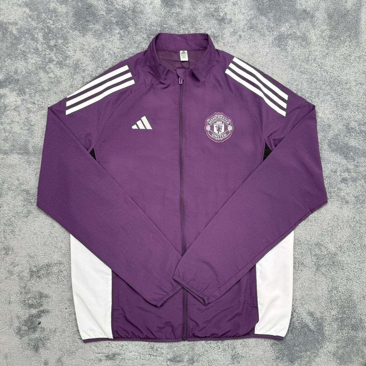 Manchester United purple Windbreaker 25 26 Season