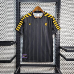 Manchester united terrace icon jersey